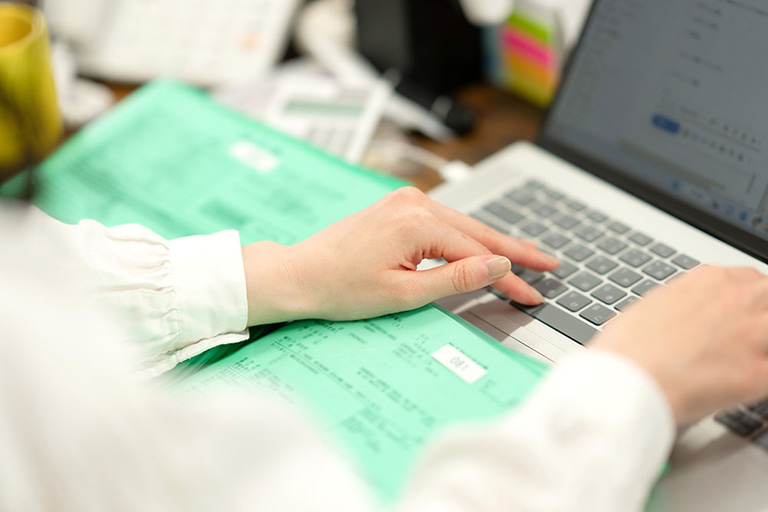 FLOW5 通関・配送